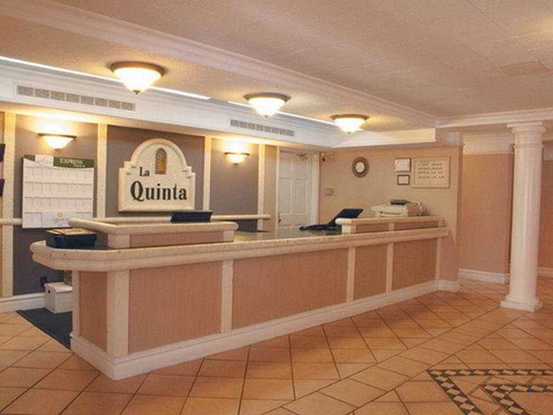 Quality Inn & Suites North Charleston - Ashley Phosphate Εσωτερικό φωτογραφία