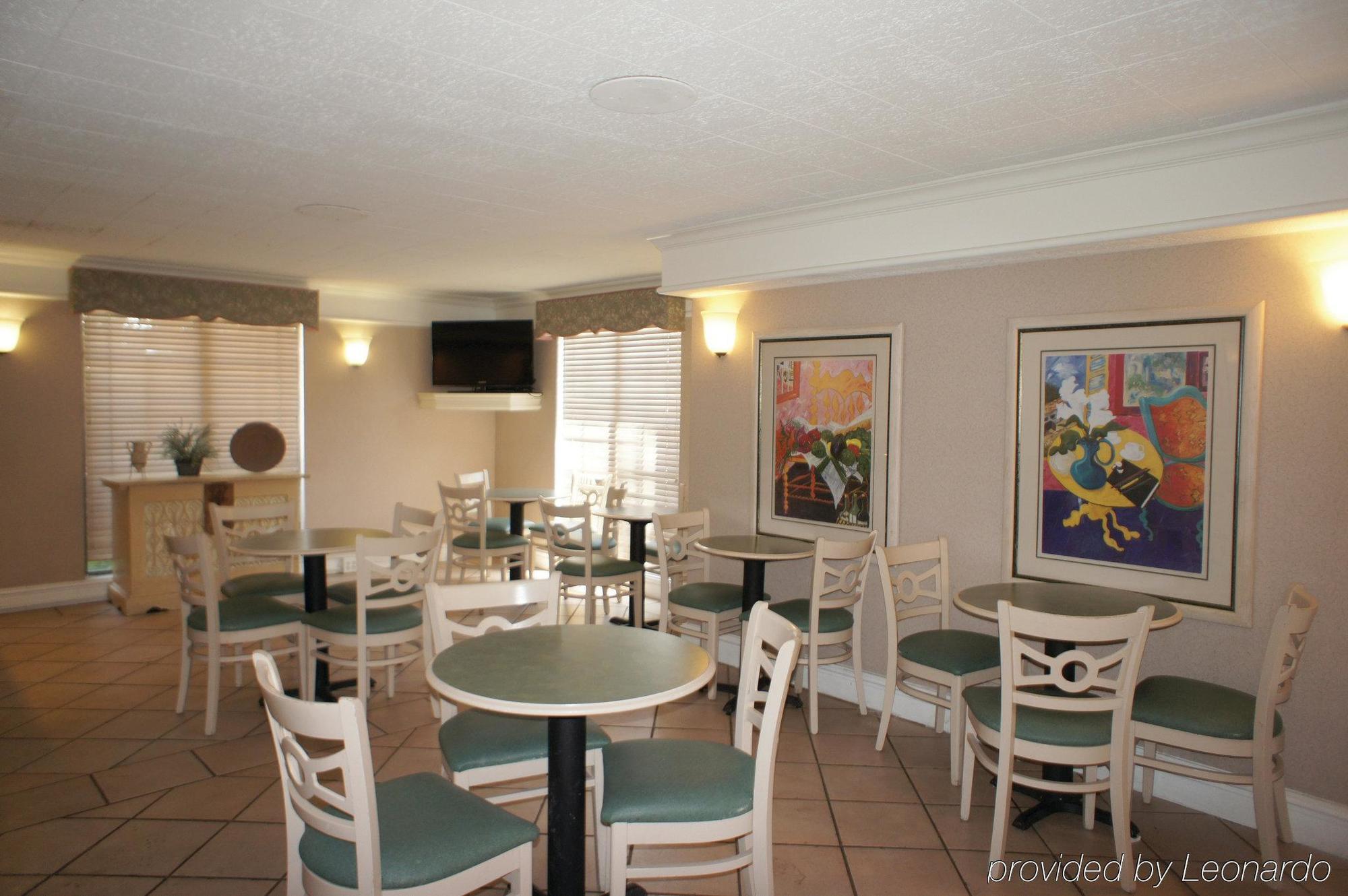 Quality Inn & Suites North Charleston - Ashley Phosphate Εξωτερικό φωτογραφία